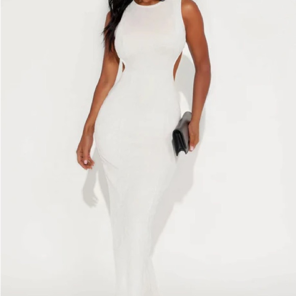 Sleek White Cutout Bodycon Maxi Dress